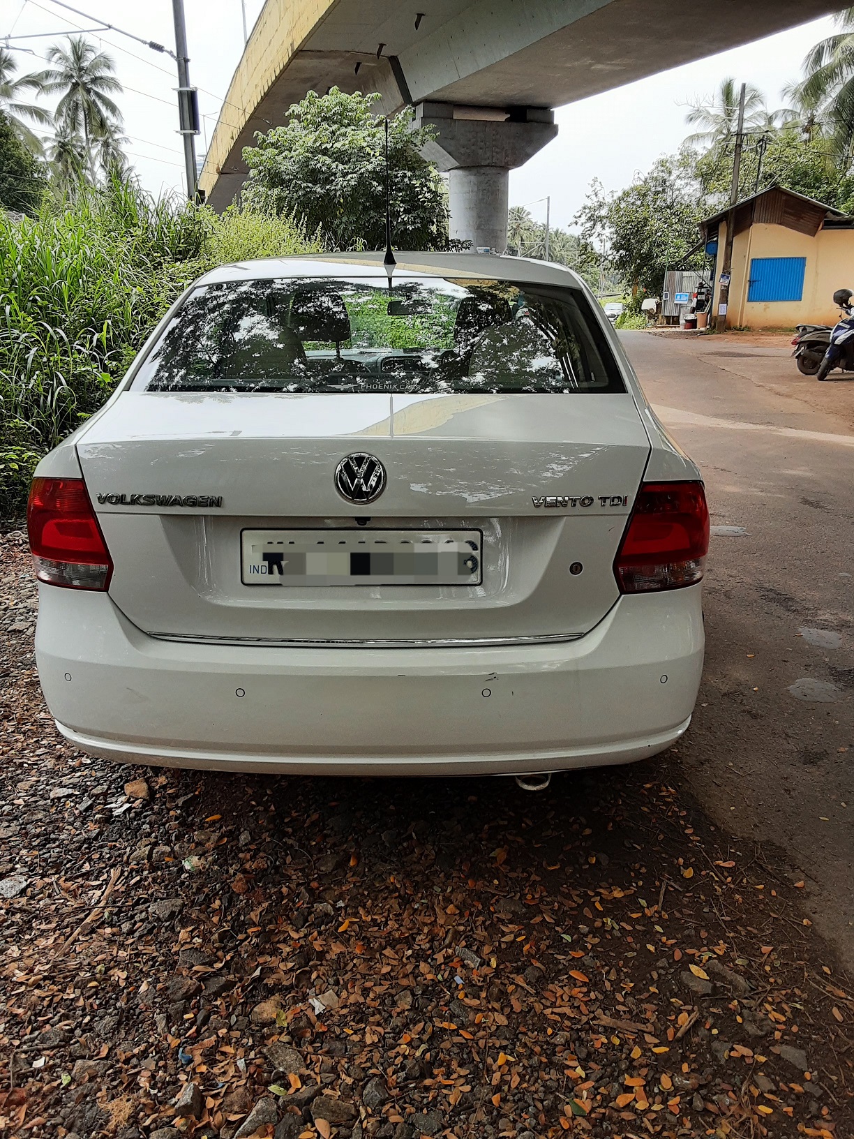 Volkswagen Vento(2010-2012) Highline Diesel